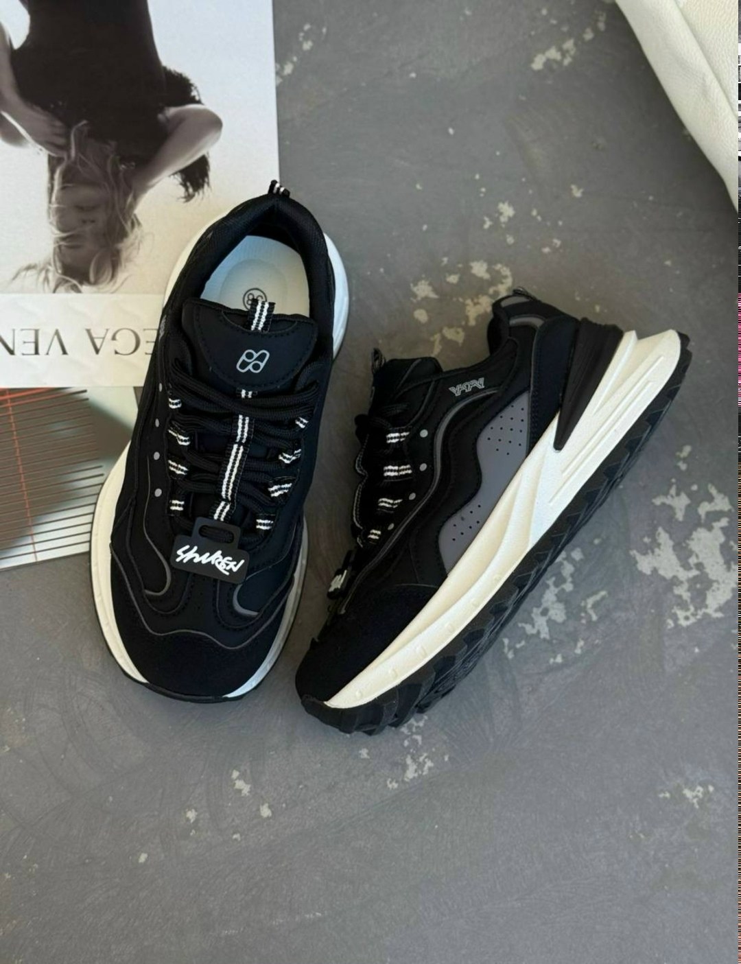 ,кроссовки женскиe,кроссовка,модные кроссовки,спортивная