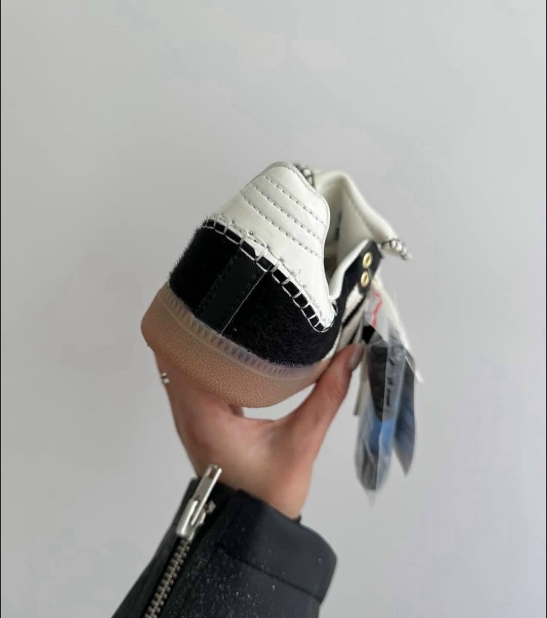 кроссовки adidas,,adidas samba кроссовки,кроссовки адидас самба,кроссовки adidas originals samba