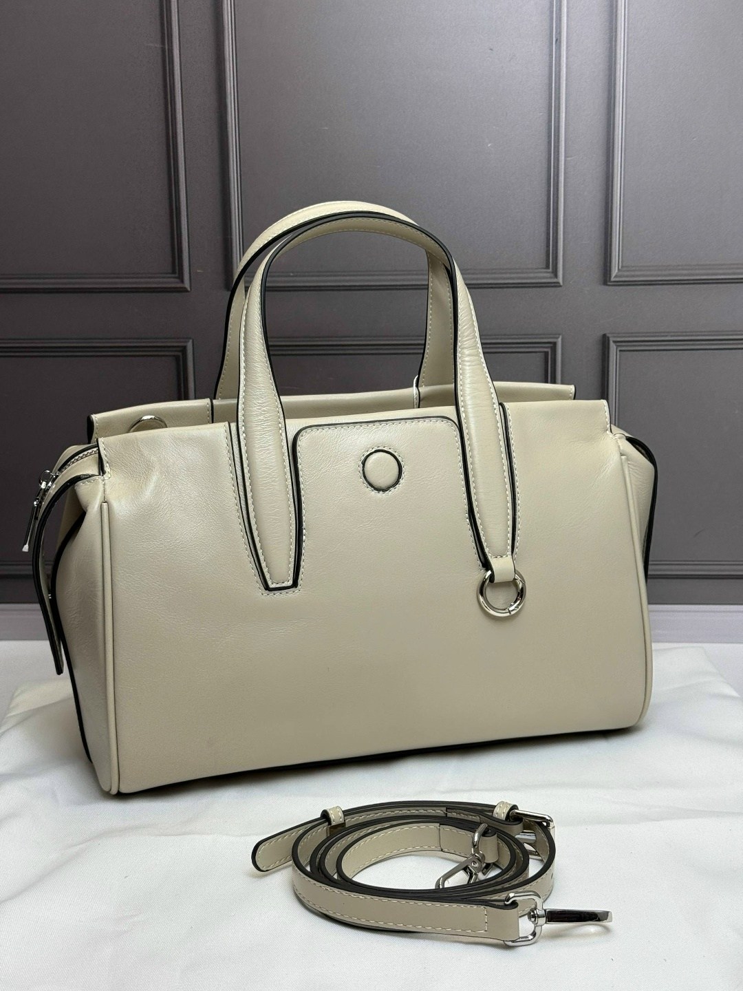 сумка,женская сумка,женская кожаная сумка,сумка бежевая женская,кожаная сумка