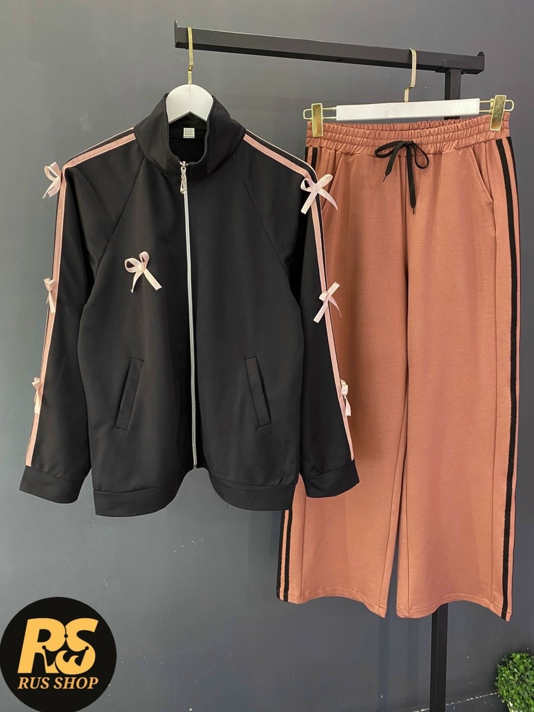 костюм женский,трикотажные костюмы,спортивный костюм,женский спортивный костюм,костюм женский спортивный на молнии бомбер и широкие брюки