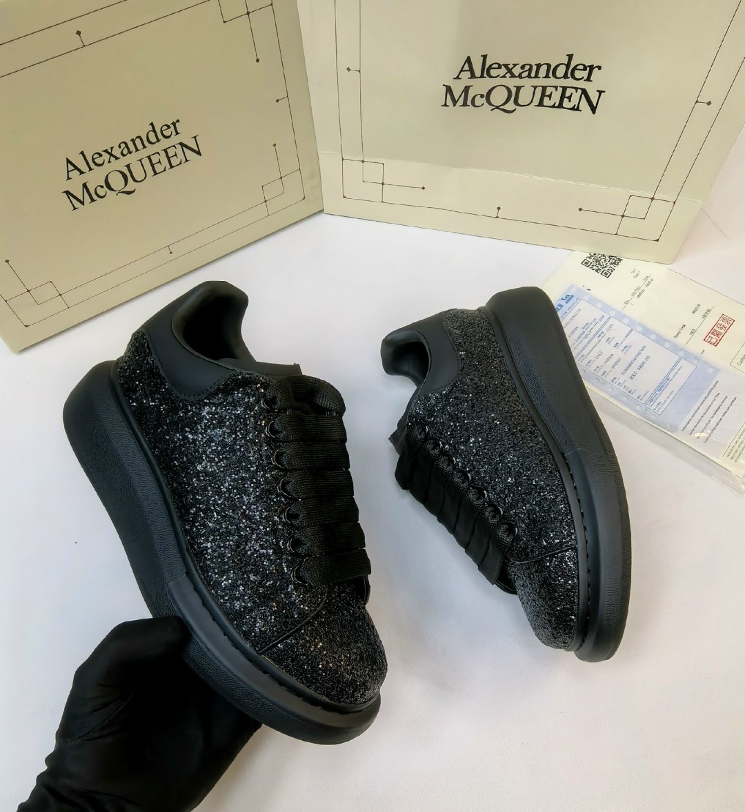 кроссовки alexander mcqueen,кроссовки женские alexander mcqueen,alexander mcqueen кроссовки блестящие,alexander mcqueen,alexander mcqueen shoes