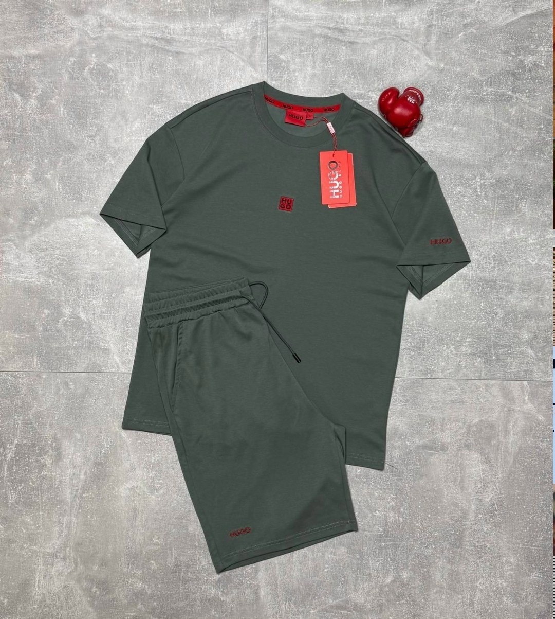 мужская футболка hugo boss,костюм спортивный мужской,спортивные костюмы для мужчин,футболки для мужчин