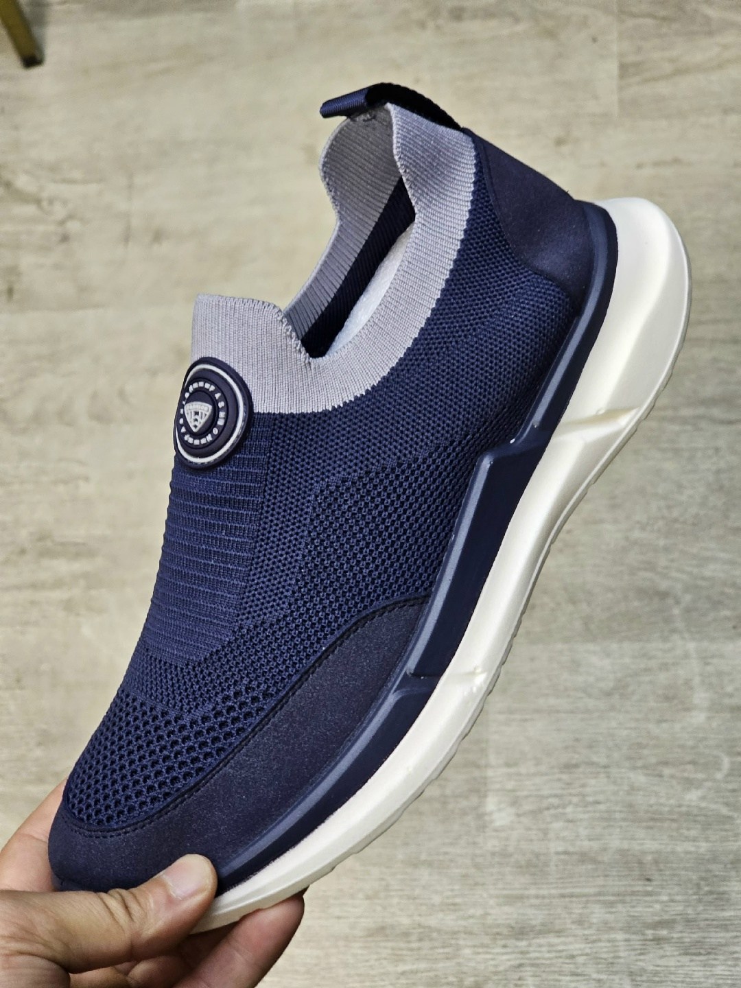 ,кроссовки cпортивные,кроссовки мальчику,спортивная ,кроссовки оригинал