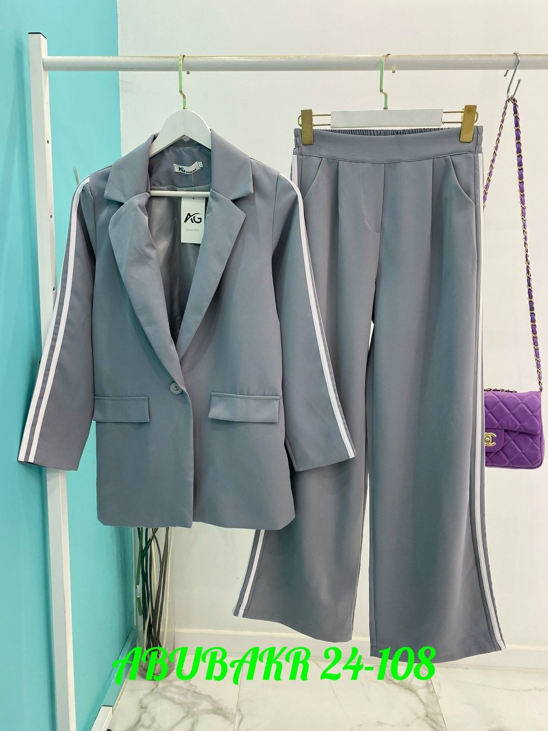 классический женский брючный костюм,костюм женский с полосками,костюм женский двойка в сером цвете,брючный костюм женский,классический брючный костюм двойка