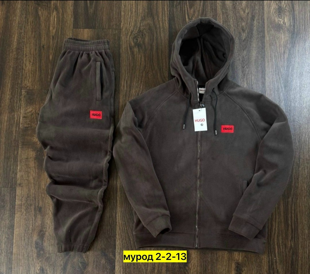 спортивный костюм hugo boss на флисе,спортивный костюм hugo,спортивный костюм для мужчин двухсторонний флис,костюм hugo зима материал двухсторонний флис,спортивный костюм hugo флис двухсторонний