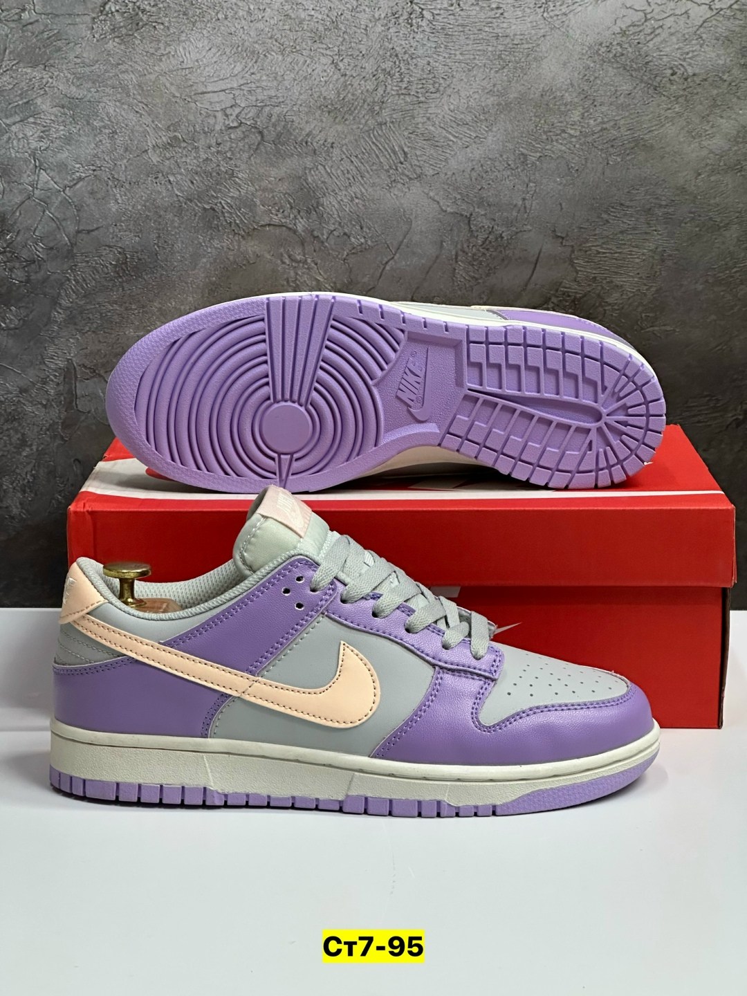 кроссовки nike sb dunk low purple pigeon,кроссовки nike sb dunk low,кроссовки,nike sb dunk low wmns purple pigeon,кроссовки женские мужские