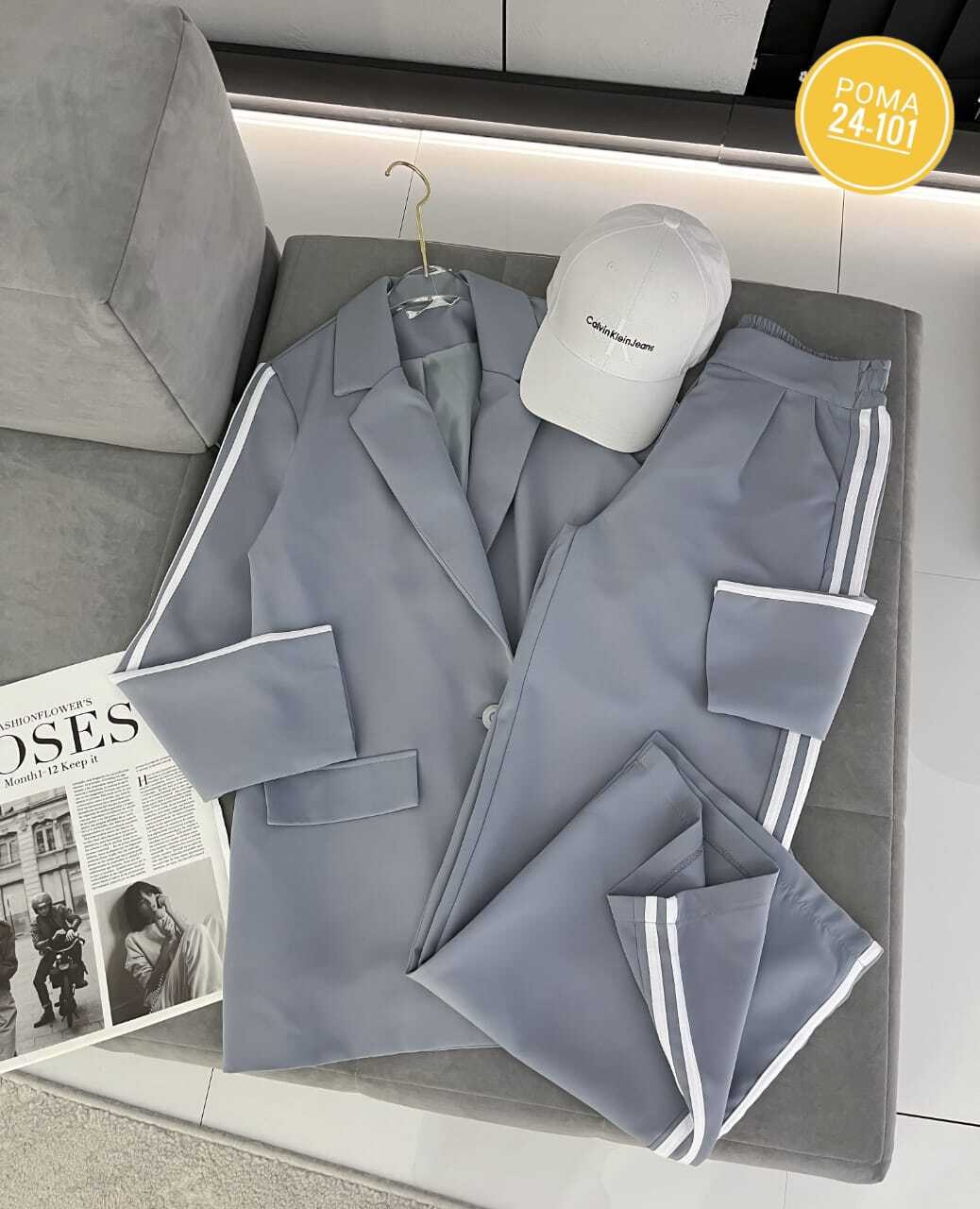 костюм двойка в сером цвете,классический брючный костюм двойка,брючный костюм женский,брючный костюм,костюм женский двойка пиджак с брюками