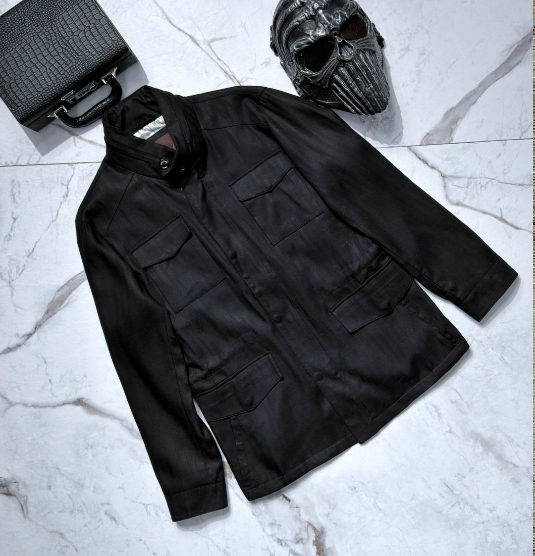 повседневная куртка,льняной костюм tom ford,легкая куртка,куртка стильная,куртка классическая