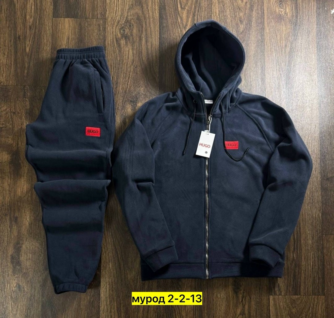 спортивный костюм hugo boss на флисе,спортивный костюм hugo,спортивный костюм для мужчин двухсторонний флис,костюм hugo зима материал двухсторонний флис,спортивный костюм hugo флис двухсторонний