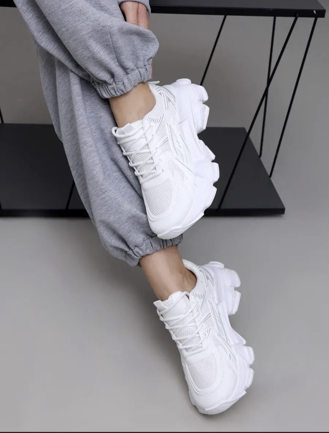 кроссовки женскиe,кроссовки,кроссовки женские белые,белые кроссовки,модные кроссовки