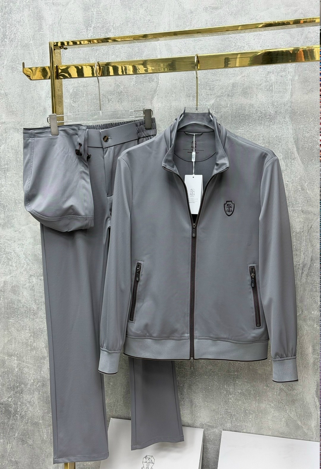 спортивный костюм brunello cucinelli,спортивный костюм philipp plein,спортивный костюм billionaire,костюм brunello cucinelli,мужские спортивные костюмы
