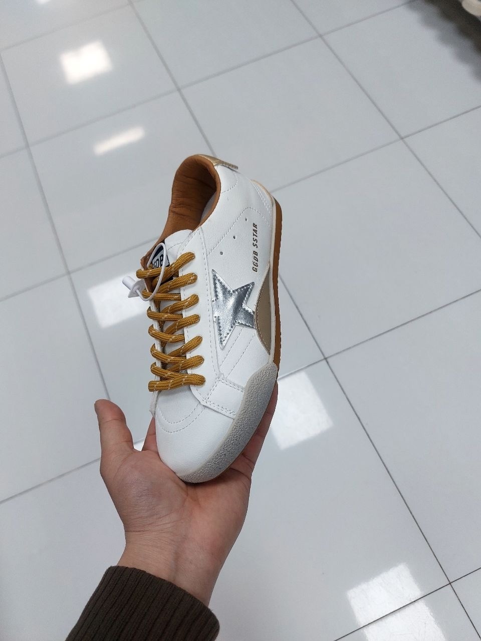 кроссовки golden goose,кроссовки ball star черного и белого цвета golden goose,,кеды golden goose,golden goose чёрные кроссовки