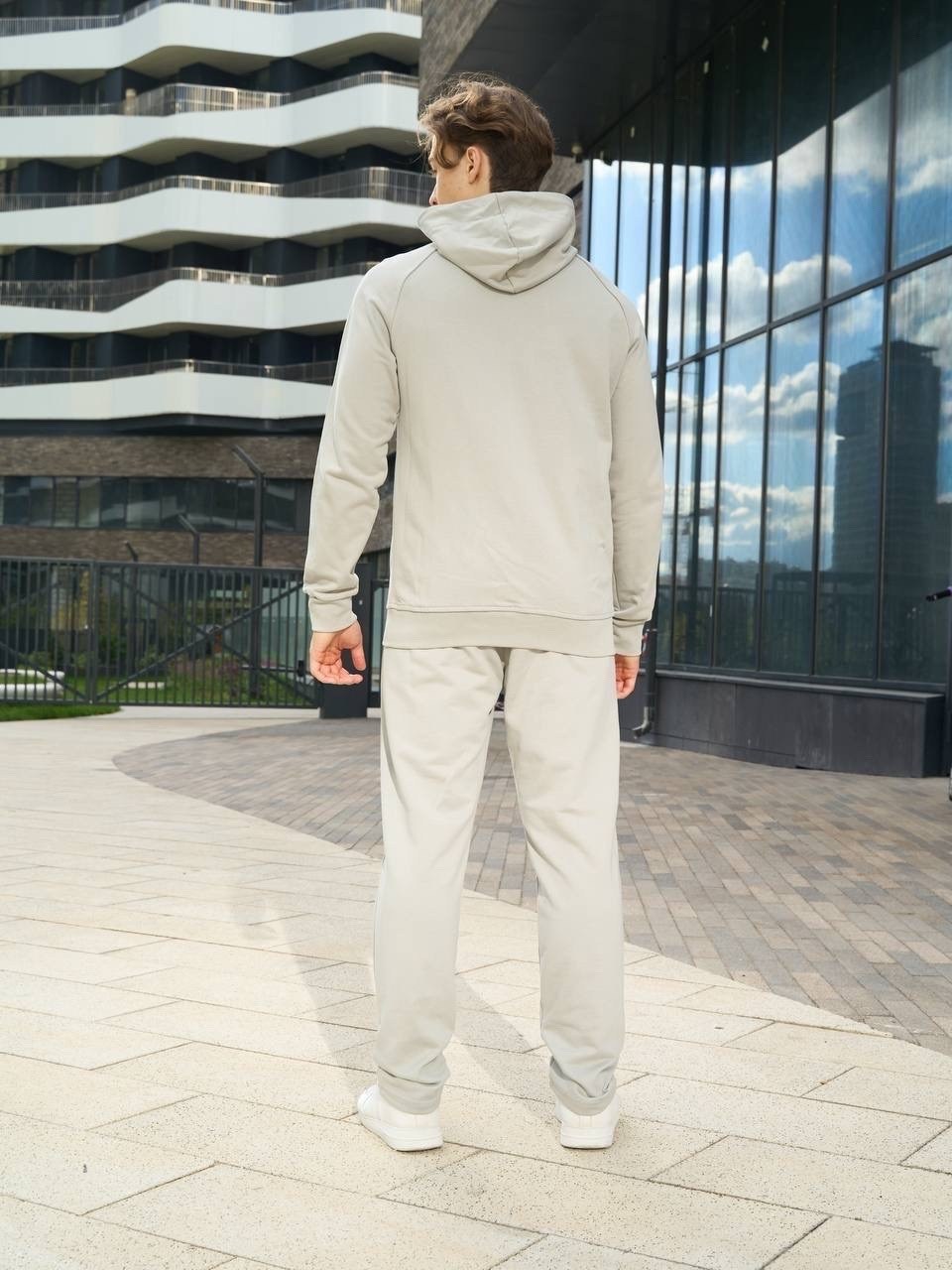 спортивный костюм hugo boss,спортивный костюм hugo,спортивный костюм kiton,костюм kiton,спортивный костюм tommy hilfiger