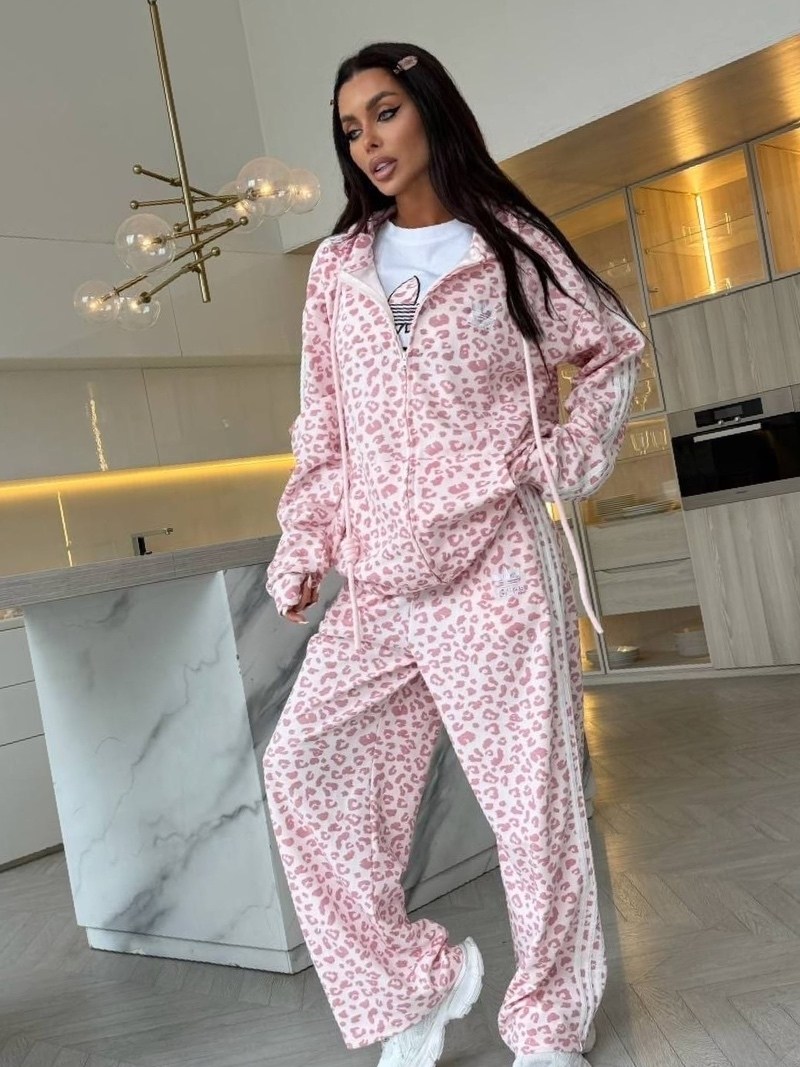 женский костюм,стильный костюм,леопардовые костюмы,костюм с принтом,костюм