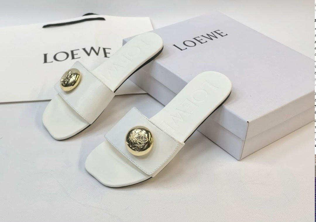 шлепанцы женские,,шлепки женские,белые шлепанцы,модные тапочки