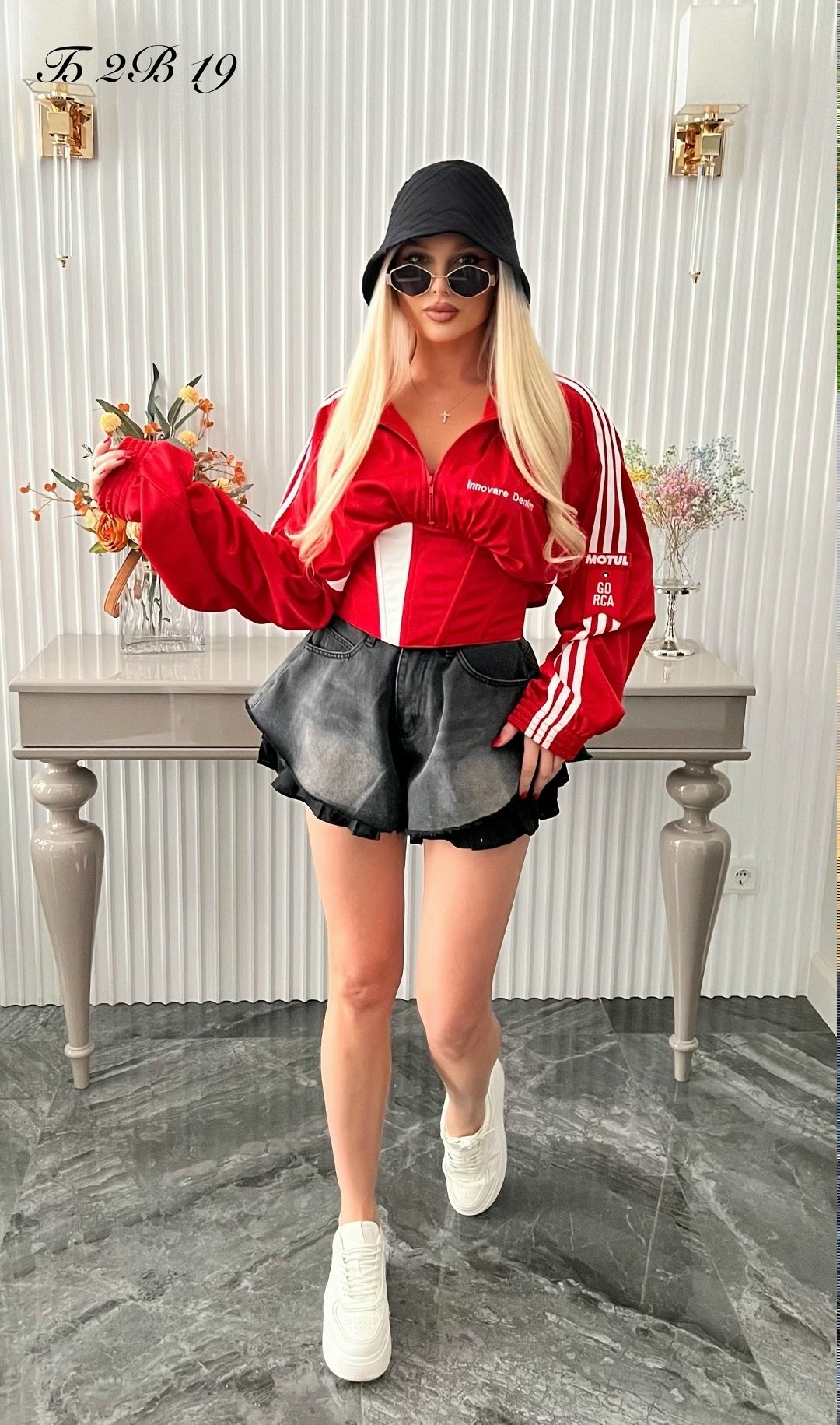 куртка бомбер,стильные костюмы,куртка женская бомбер,куртка женская,костюм с юбкой