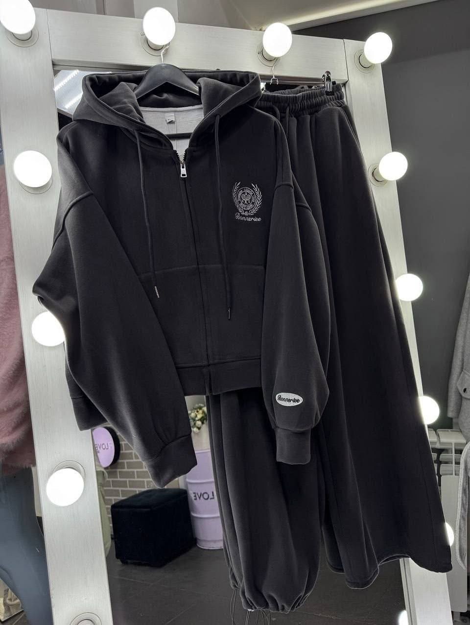 спортивный костюм,спортивный костюм женский,трикотажные костюмы,костюм женские спортивные костюмы,костюм зеленый