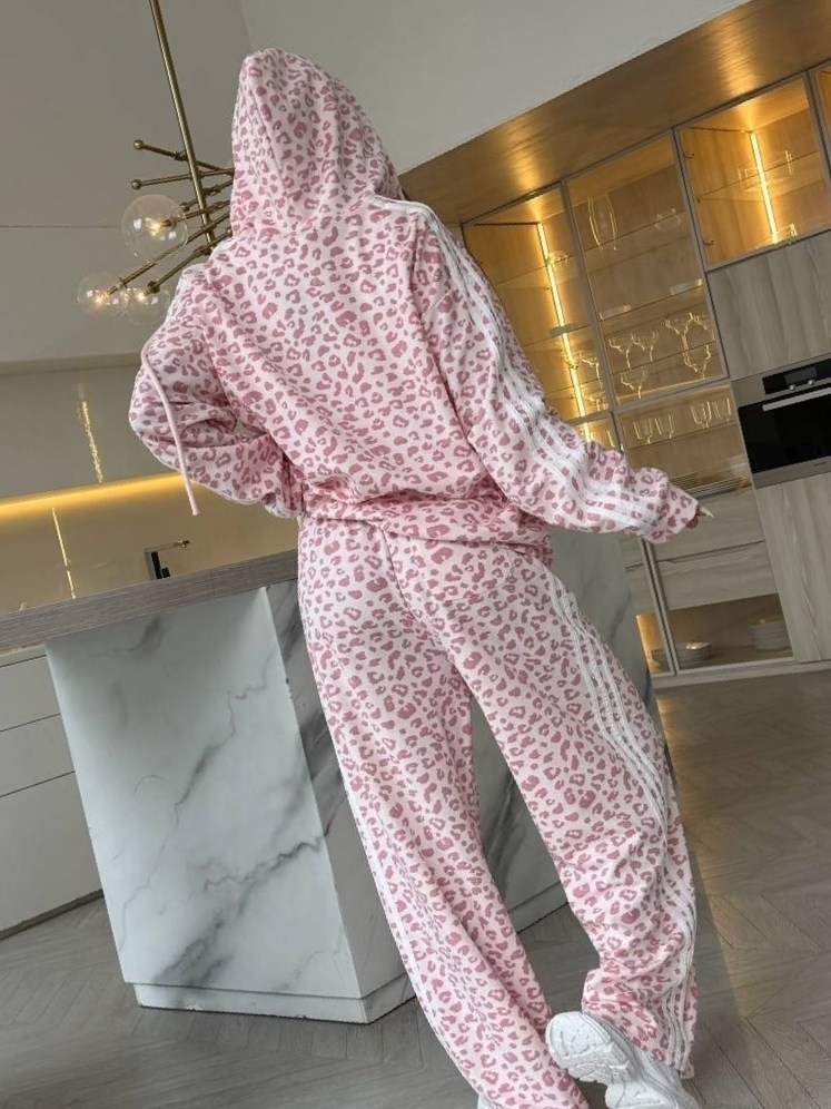 женский костюм,стильный костюм,леопардовые костюмы,костюм с принтом,костюм
