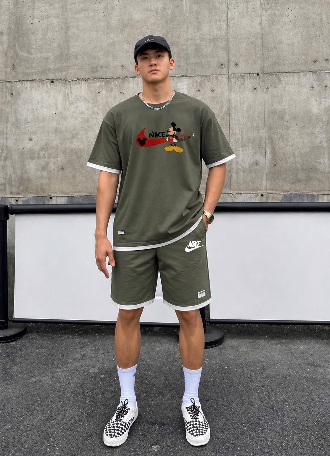 мужской спортивный костюм с шортами и футболкой,мужской спортивный костюм с шортами,костюм спортивный мужской,спортивные костюмы,мужской костюм с шортами