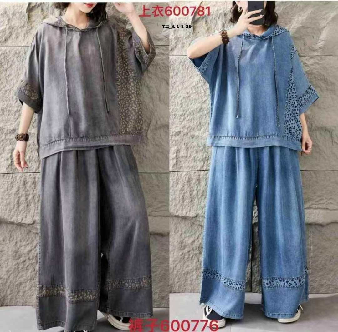 джинсовый костюм,джинсовый костюм женский,летний женский джинсовый костюм из двух предметов,джинсовый комплект из двух предметов женский летний костюм,женский джинсовый костюм свободного покроя