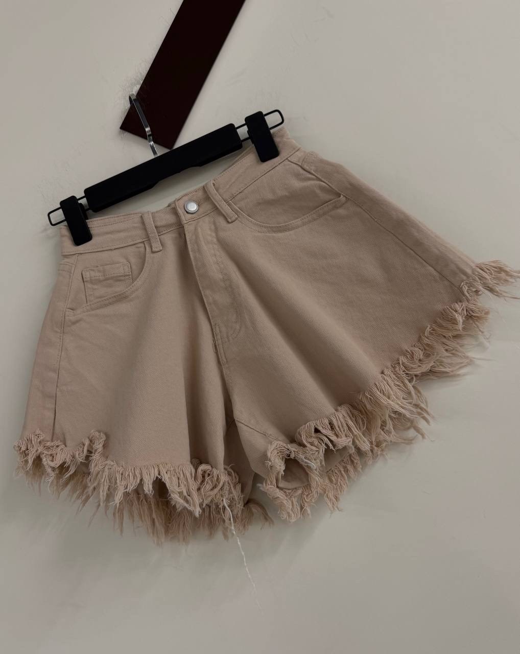 джинсовые шорты,шорты женские джинсовые,женские джинсовые шорты с высокой талией,джинсовые шорты женские удлиненные,шорты с высокой талией джинсовые