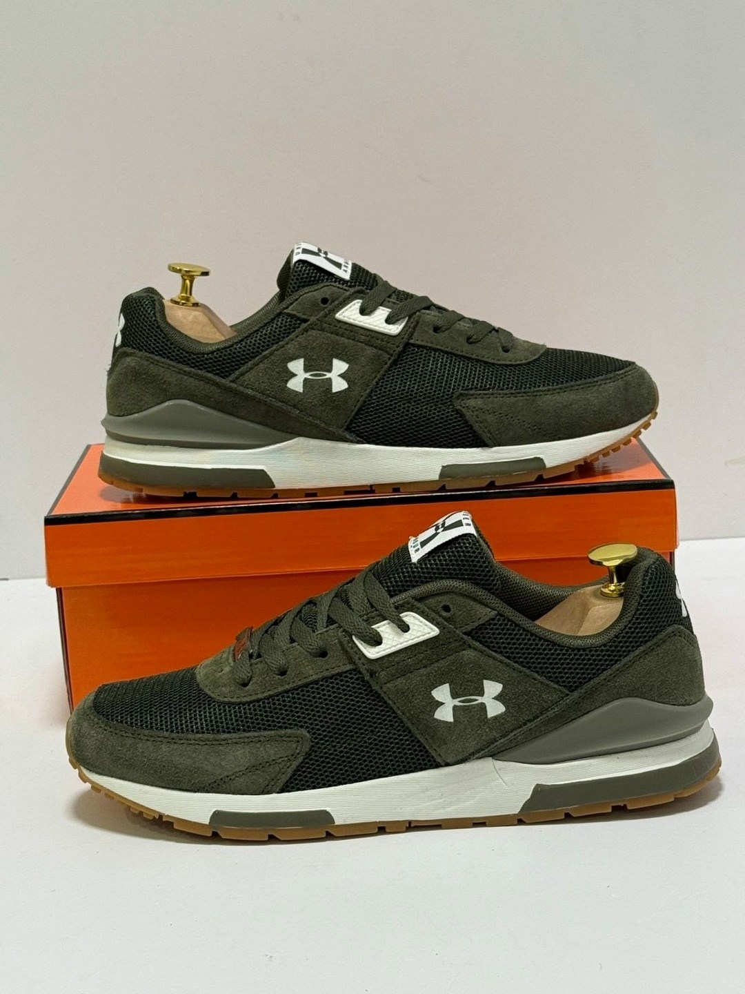 кроссовки,кроссовки under armour,кроссовки under armour 3022092-303 зеленый,мужские кроссовки,кроссовка мужской