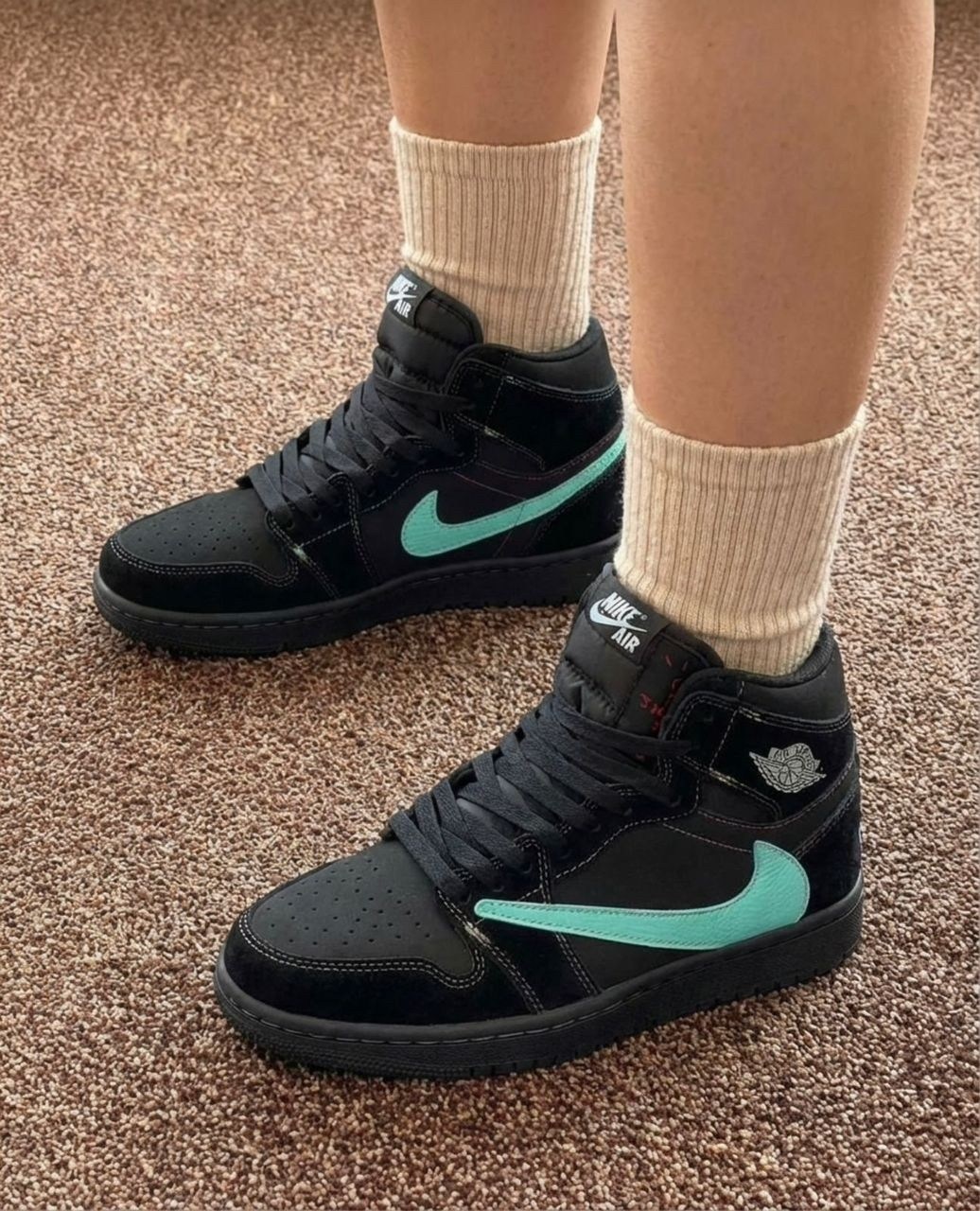 кроссовки,nike air jordan 1 low travis scott,nike dunk low,nike dunk 2026,кроссовки тиффани