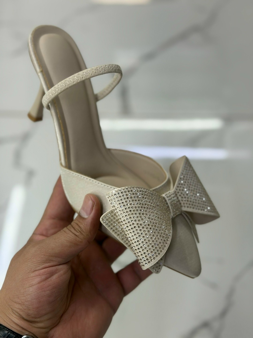 женские туфли лодочки,женские свадебные туфли,туфли лодочки со стразами и бантом,свадебное туфли,женские босоножки