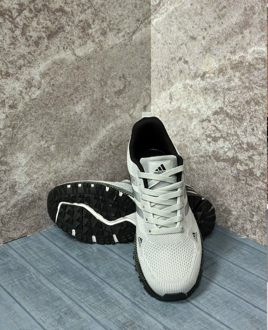 кроссовки адидас беговые серые,кроссовки adidas,мужские кроссовки adidas,адидас marathon кроссовки серые,кроссовки