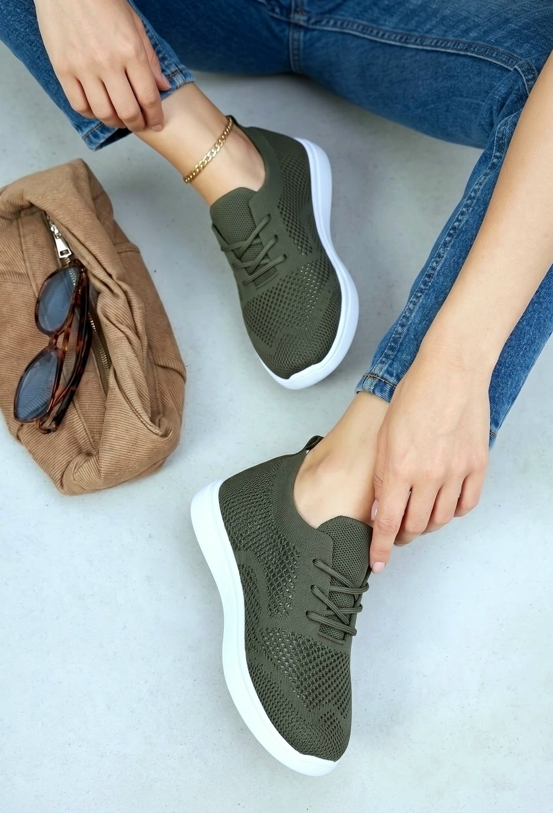 ,спортивная ,обуви,кроссовки женскиe,повседневные кроссовки