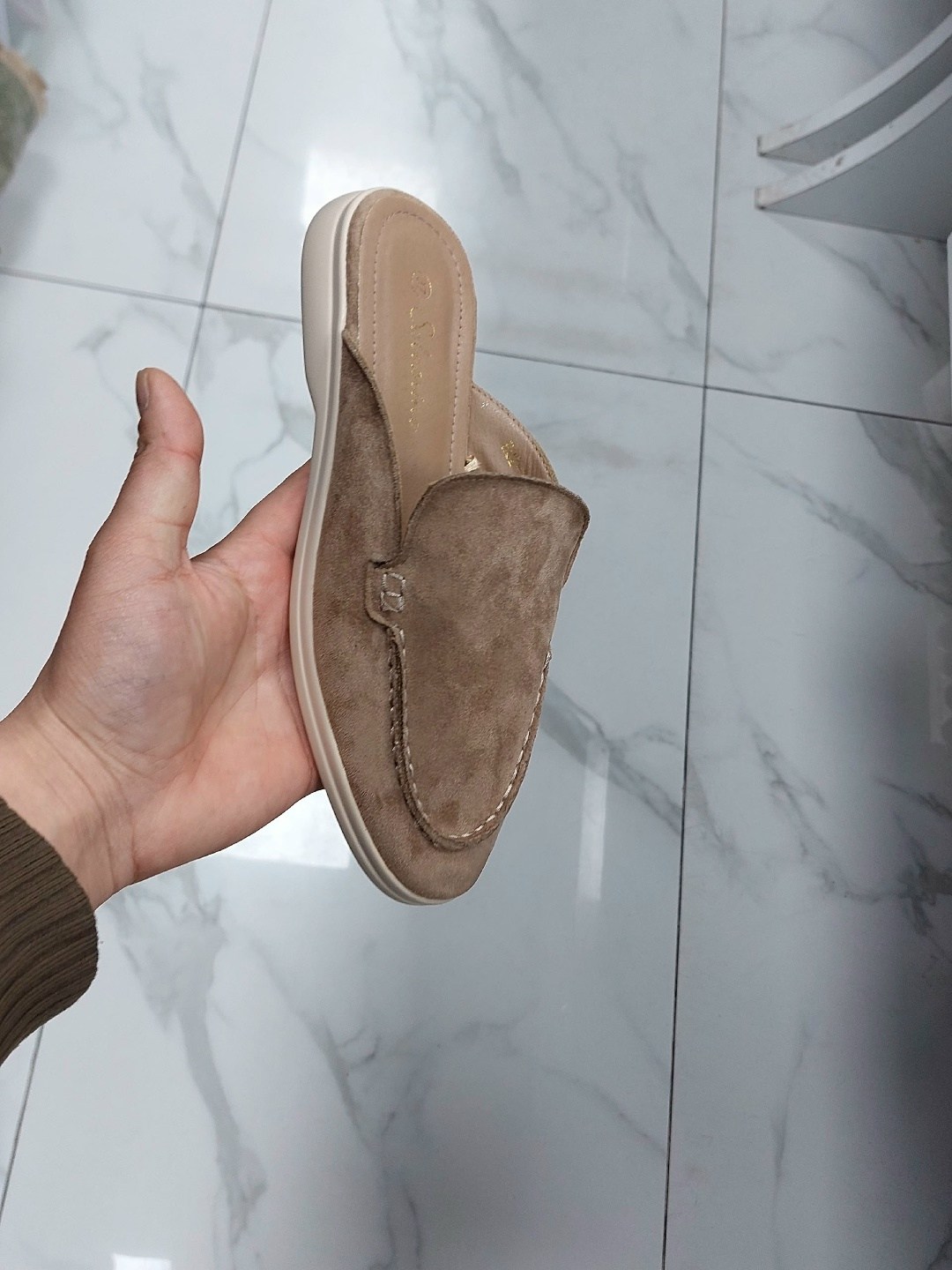 ,женская ,обуви,модные лоферы,женские мюли