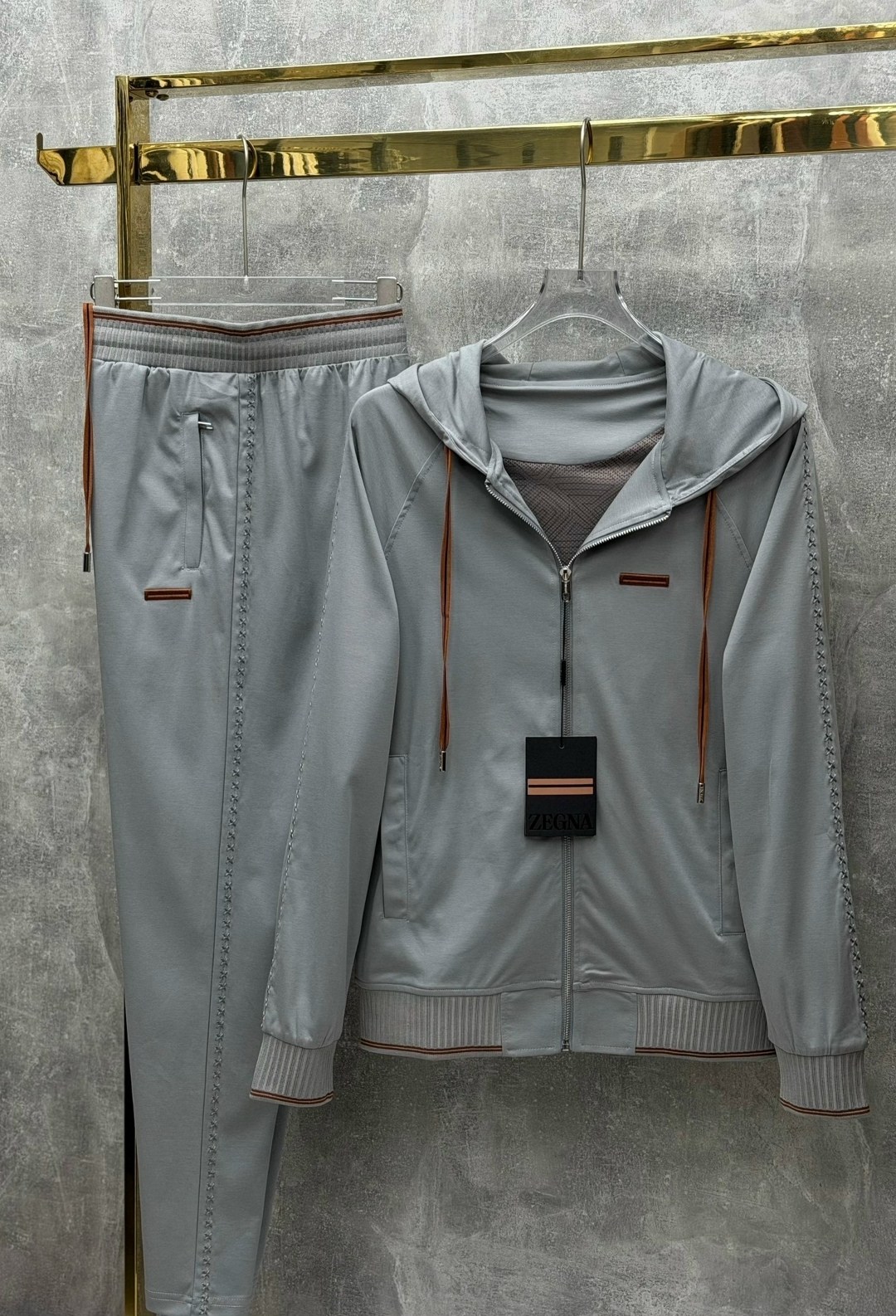 костюм спортивный loro piana,костюм спортивный kiton,костюм kiton,спортивный костюм,костюм brunello cucinelli