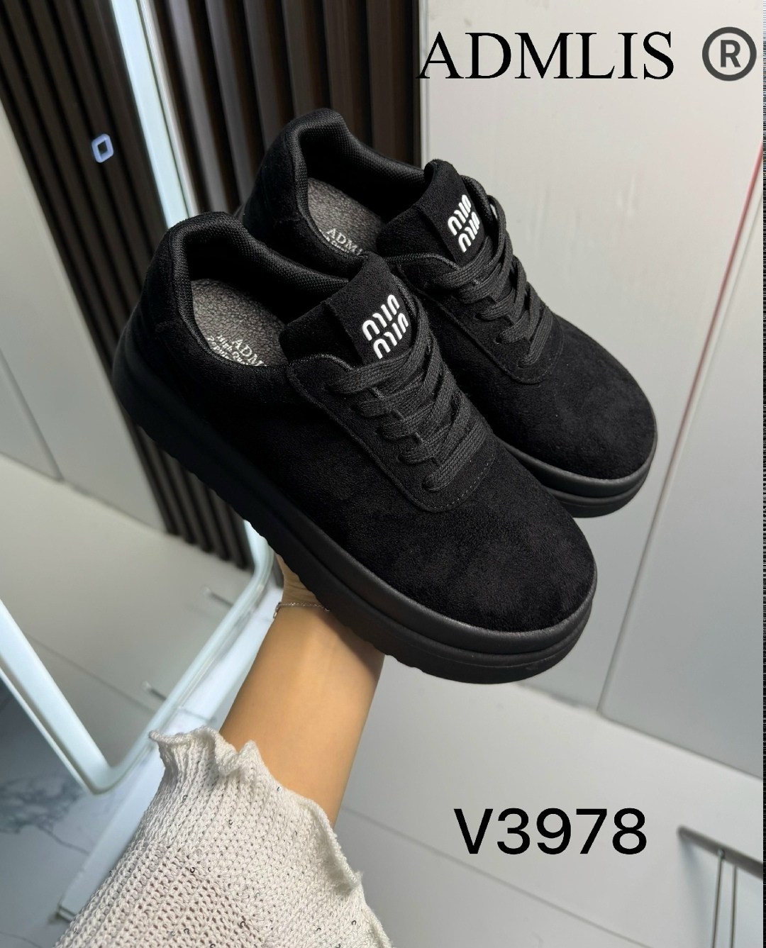 ,замшевые полуботинки,замшевые кроссовки,кроссовки замш,женские кроссовки