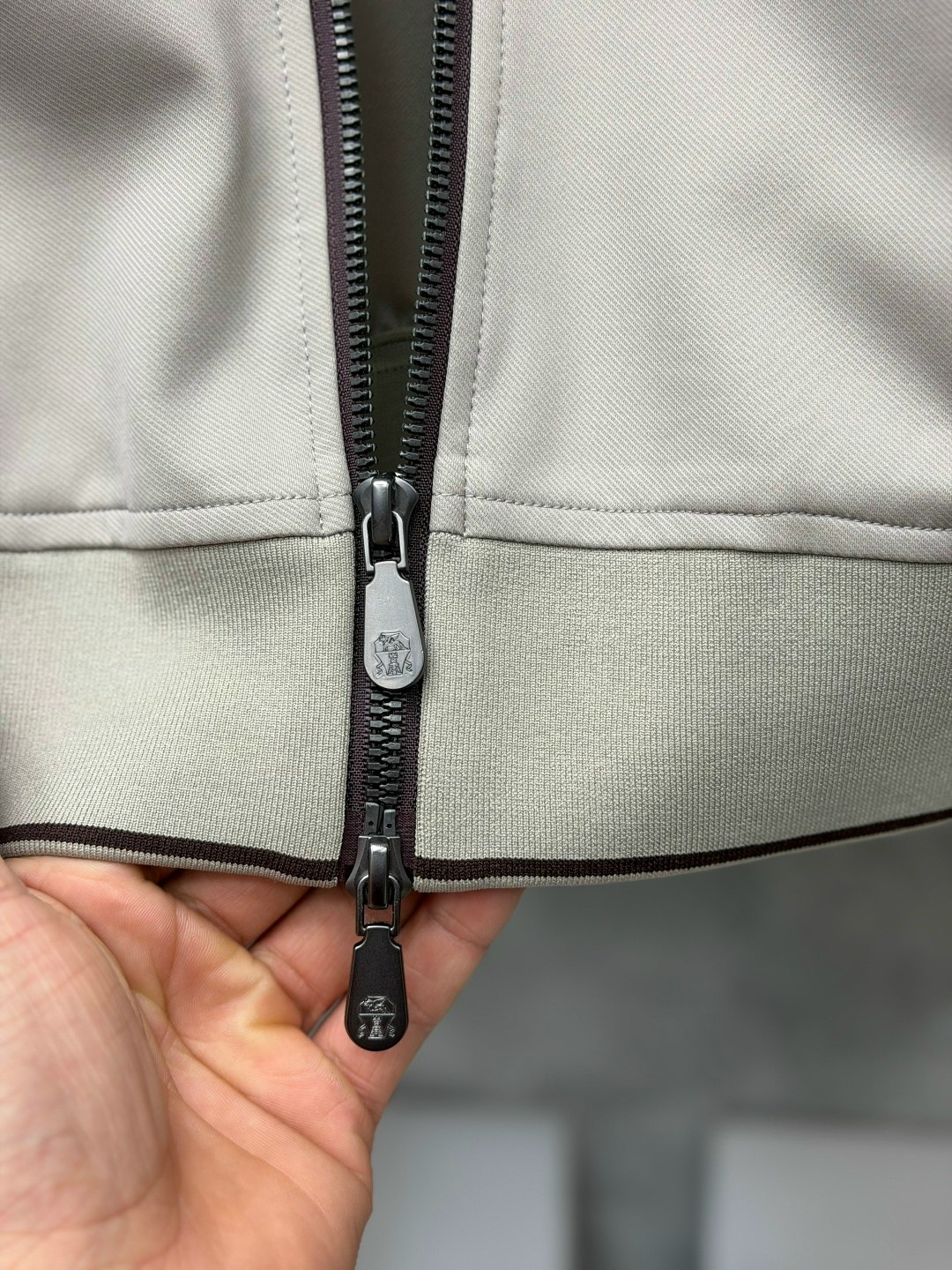 спортивный костюм brunello cucinelli,костюм спортивный,костюм brunello cucinelli,мужские спортивные костюмы