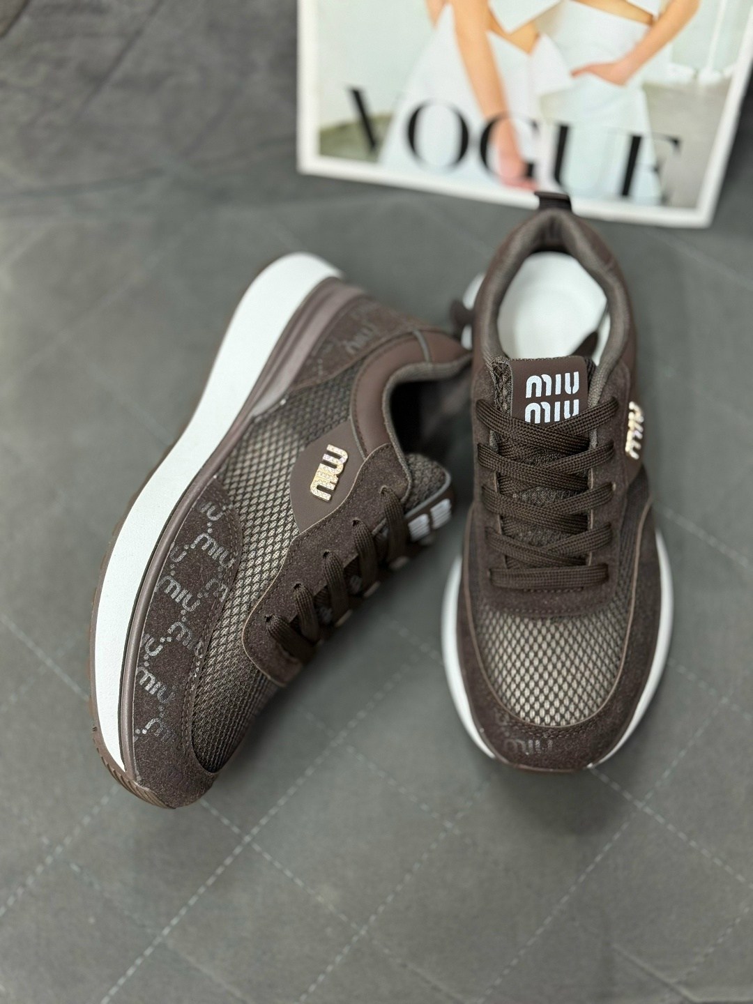 ,женские кроссовки,кроссовки замш, женская,модные кроссовки