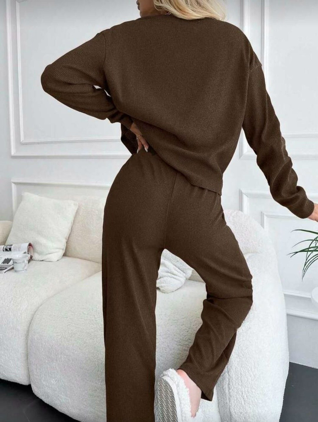 трикотажный костюм,костюм классический,стильные костюмы,трикотажные костюмы женские,костюм трикотажный с брюками