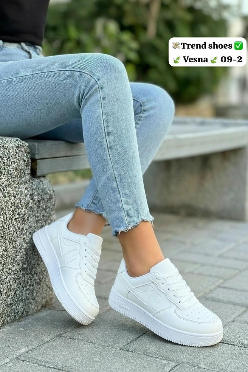 ,женские кроссовки, спортивная,повседневные кроссовки,кроссовки модные