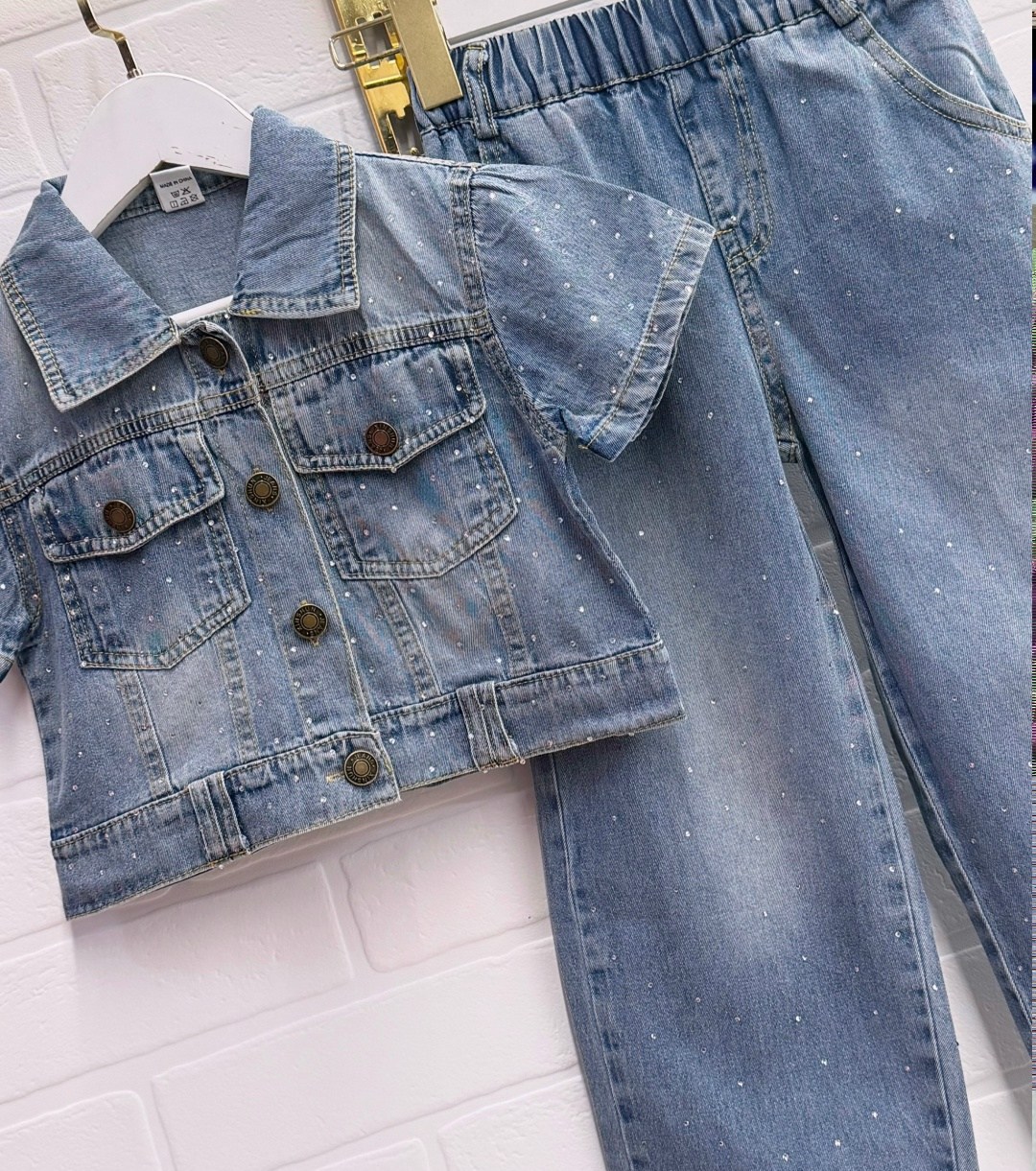 джинсовый костюм для девочки,джинсовый костюм детский,джинсовые костюмы,джинсовые широкие брюки,джинсовый брючный костюм