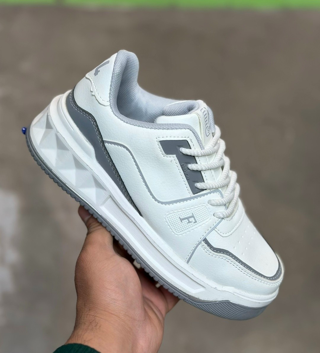 кроссовки женскиe,кроссовка,черные кроссовки,кроссовки ,