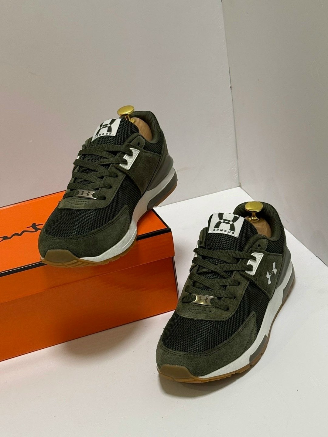 кроссовки,кроссовки under armour,кроссовки under armour 3022092-303 зеленый,мужские кроссовки,кроссовка мужской