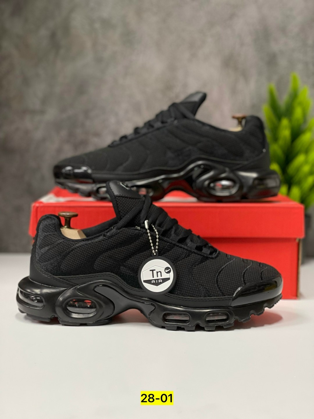 кроссовки nike air max plus tn,кроссовки nike air max tn plus terrascape,nike air max tn plus black,кроссовки мужские nike air max tn plus,nike air max tn plus