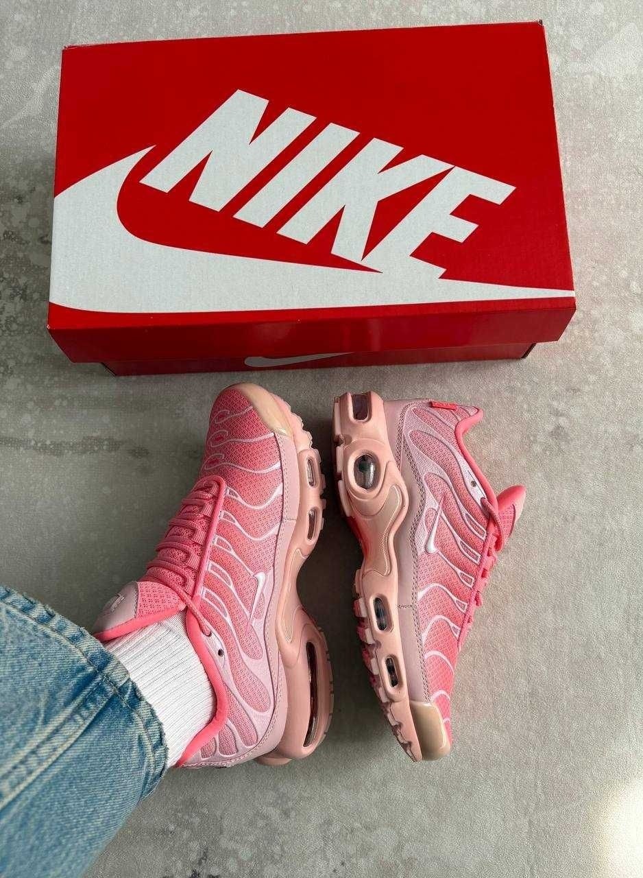 nike air max plus tn pink,nike tn pink,nike air max tn розовые,женские кроссовки nike air max plus tn pink,спортивные кроссовки air max plus tn nike