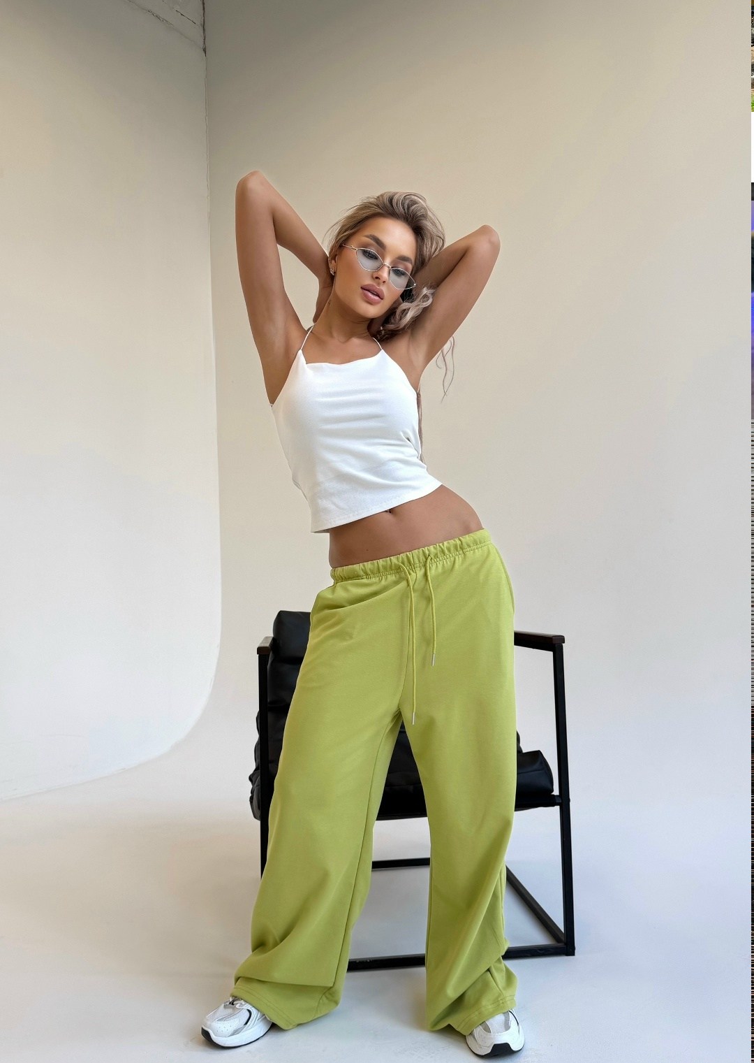 спортивные брюки женские,cпортивные штаны женские,брюки спортивные,спортивные штаны женские широкие,розовые брюки