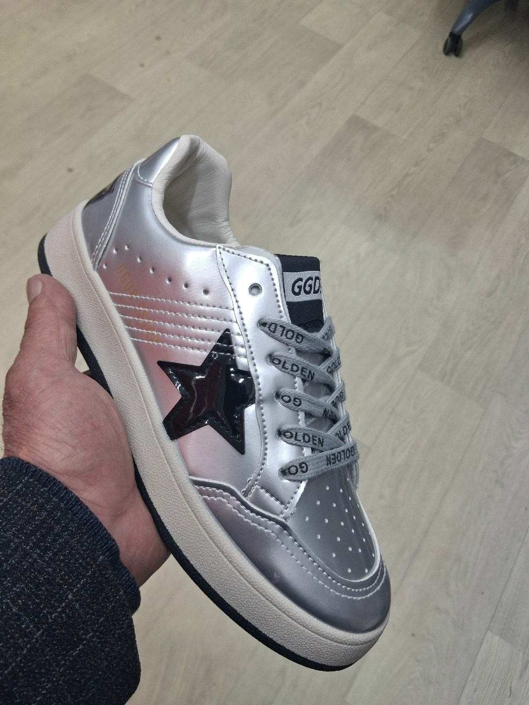 ,кеды golden goose,кеды со звездами,кеды женские golden goose,женские кеды