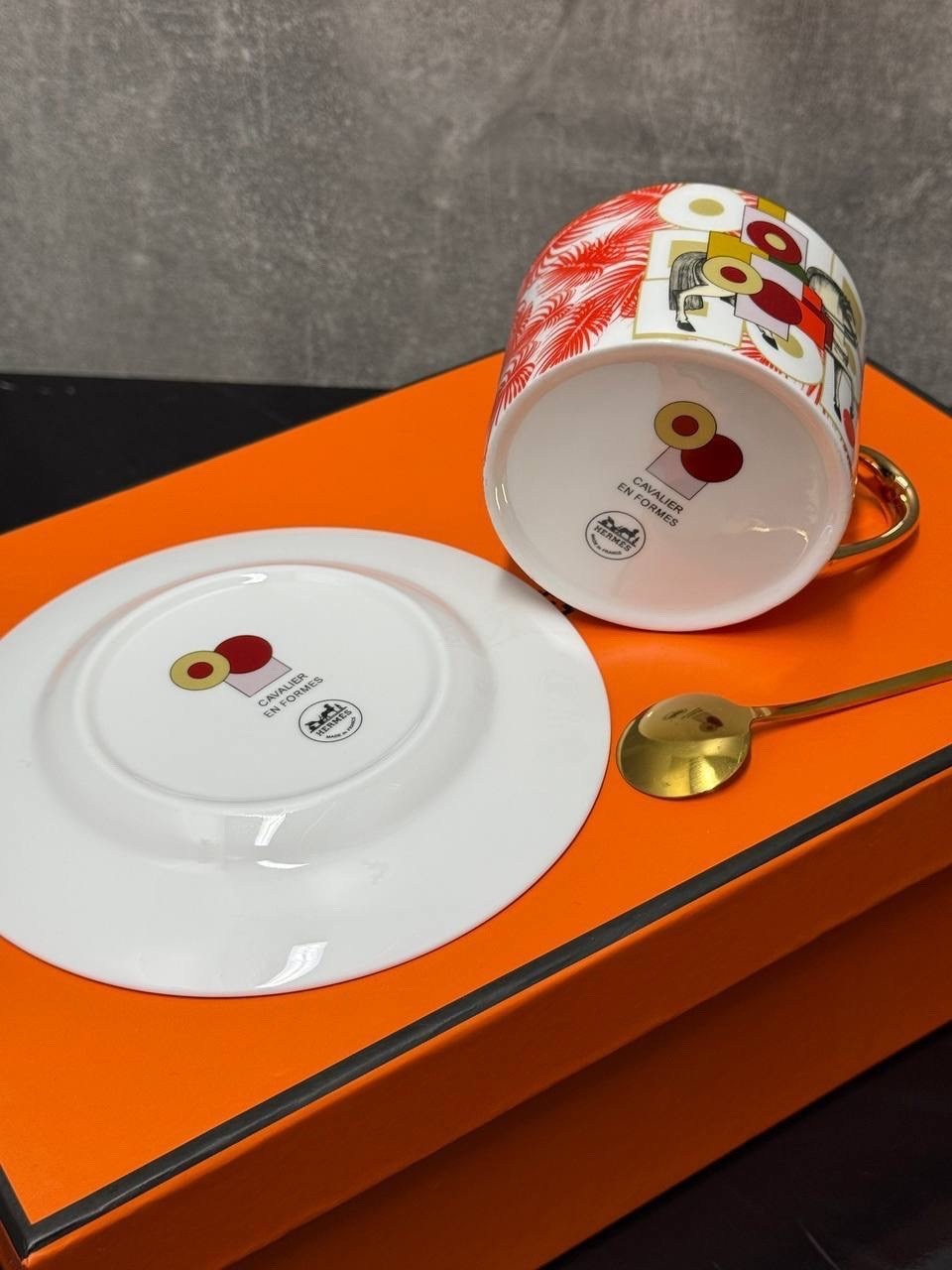 кофейная чашка hermes объемом 200 мл в наборе из 4 штук,чашка кофейная hermes 200 мл,чайный набор hermes,посуда hermes,кофейная чашка hermes 200 мл костяной фарфор