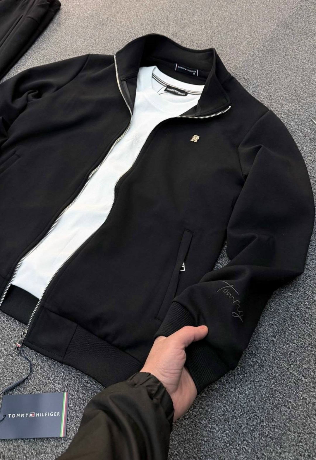 кофта мужской,костюм спортивный armani exchange,мужской спортивный костюм,dolce gabbana спортивный костюм,мужская толстовка