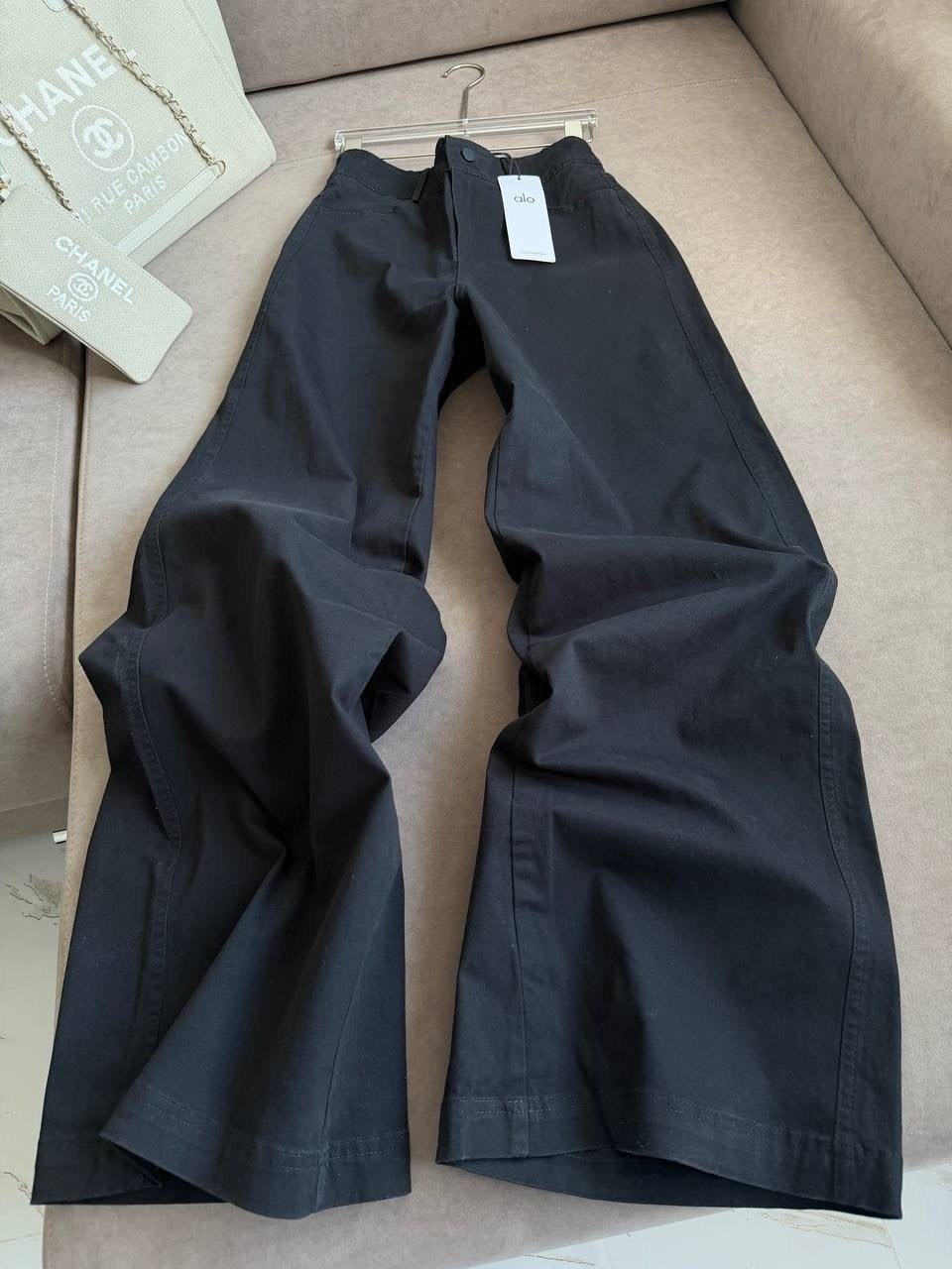 широкие брюки,брюки с широкими штанинами,брюки карго широкие,брюки карго,штаны широкие