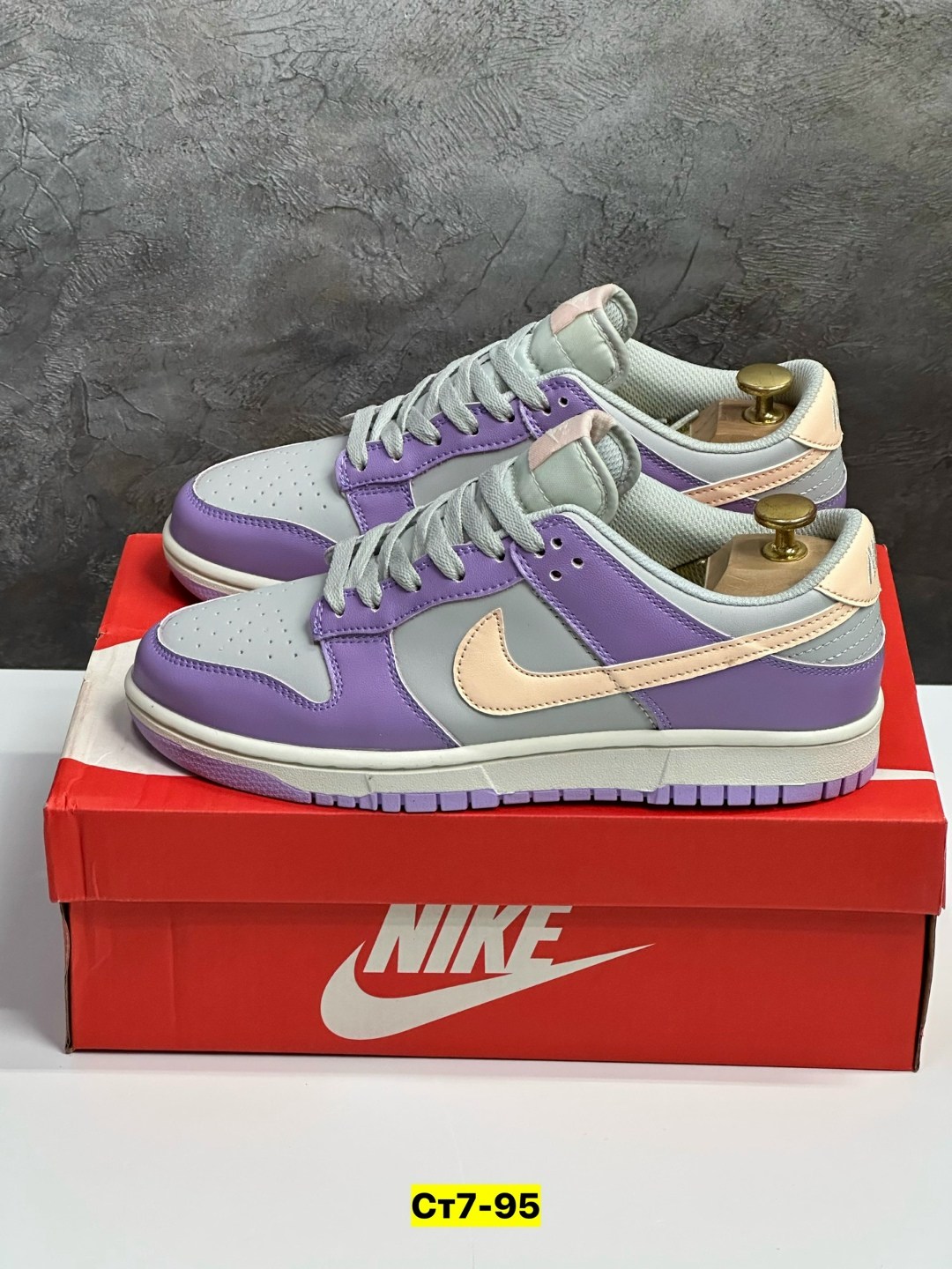 кроссовки nike sb dunk low purple pigeon,кроссовки nike sb dunk low,кроссовки,nike sb dunk low wmns purple pigeon,кроссовки женские мужские