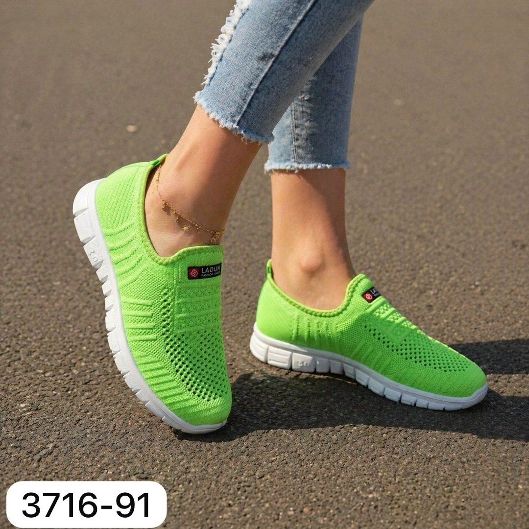 ,слипоны зеленого цвета,слипоны женские салатовые,слипоны летние,кроссовки женскиe