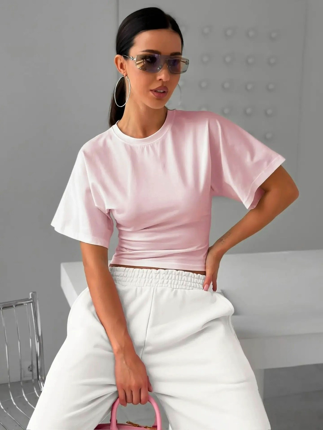 футболка укороченная оверсайз кроп топ,футболки женская,укороченная футболка,красные футболки,футболка женская укороченная оверсайз кроп топ